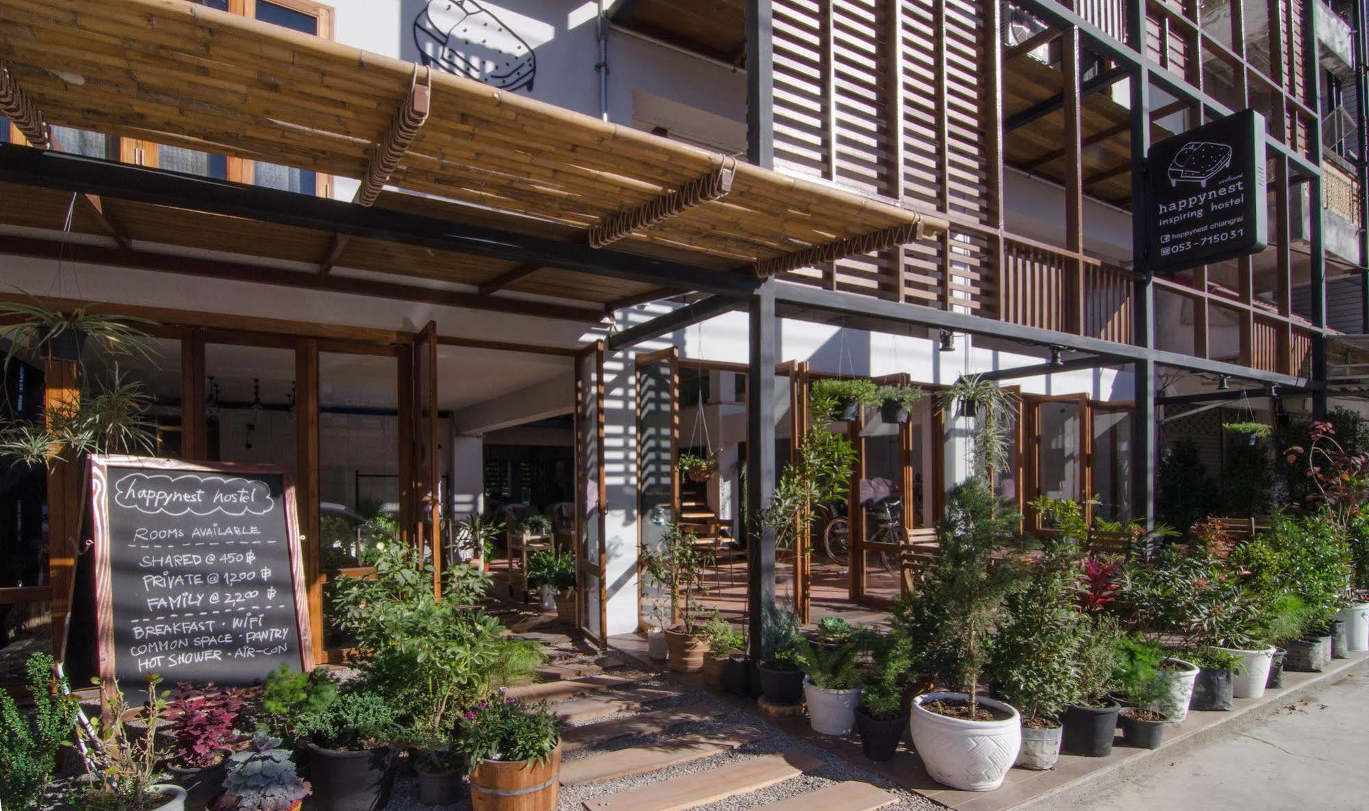 Happynest Hostel Chiang Rai Exterior photo